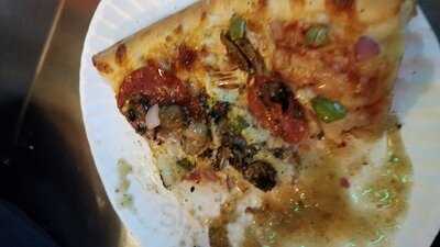 Sf Hole In The Wall Pizza