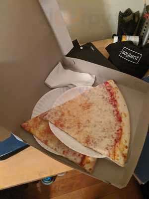 Pazzo Pazzo Pizzeria Restaurant