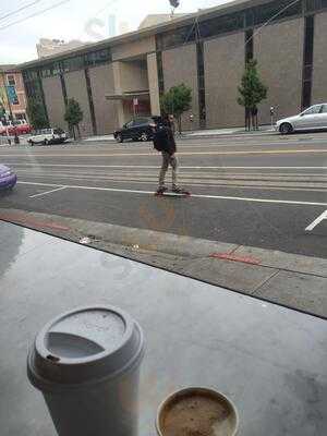 Beacon Coffee & Pantry