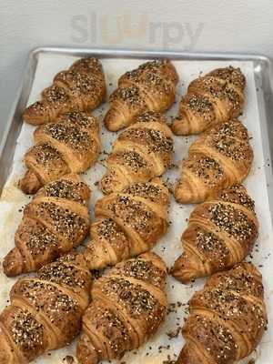 Le Paris Coffee And Pastry