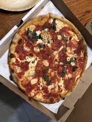 Mancini's Pizza