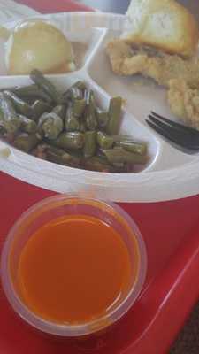 Lee's Famous Recipe Chicken