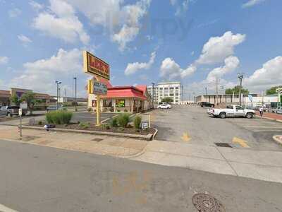 Lee's Famous Recipe Chicken