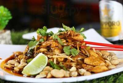 Sukhothai Sushi & Asian Fusion