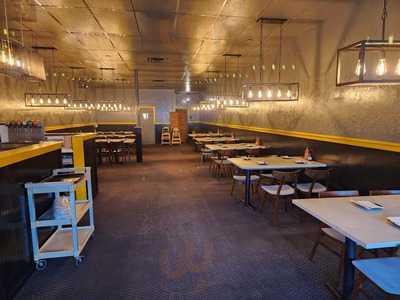 Cleary's Restaurant & Spirits