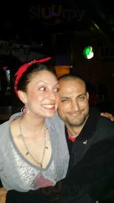 Nellie Glenns Saloon