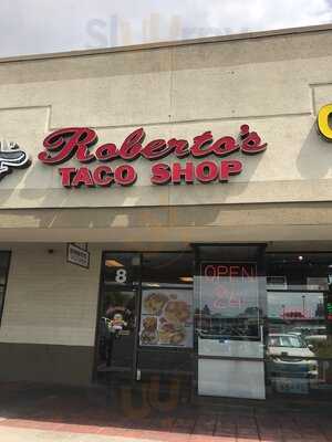 Roberto's Taco Shop