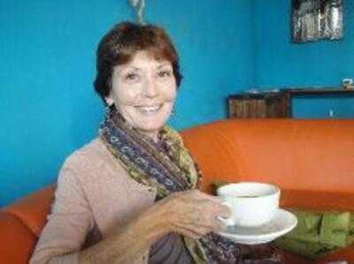 Cafe Divis / Vinyl Wine Bar