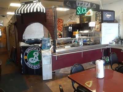 Wiseguys New York Pies