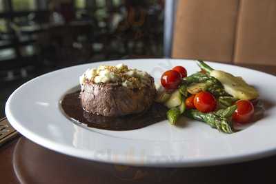 Sanford's Bar & Grill