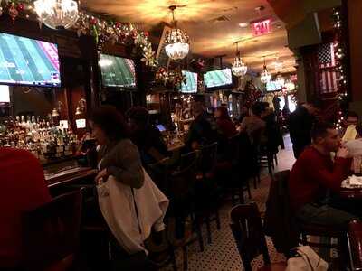 Mcgee's Pub & Restaurant