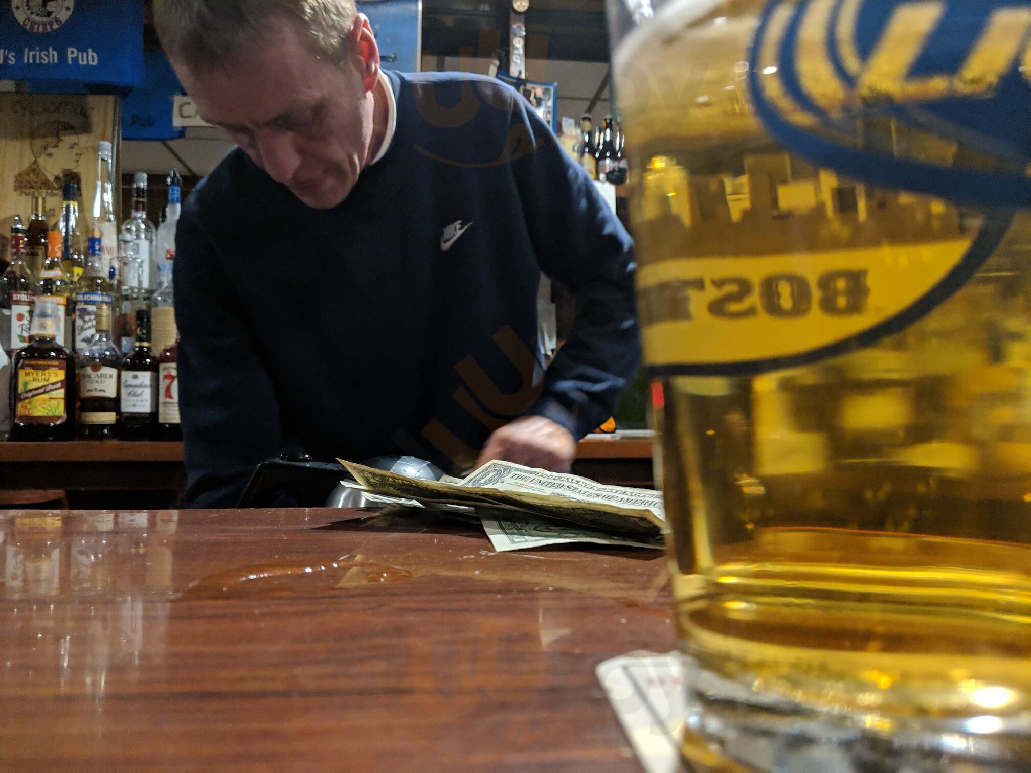 J & J Irish Pub And Grille