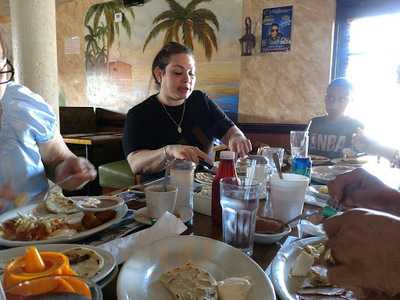 El Centroamericano Restaurant