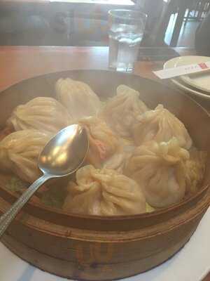Xiao Loong Restaurant