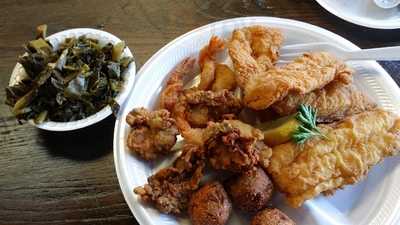 Bayseas Catfish House