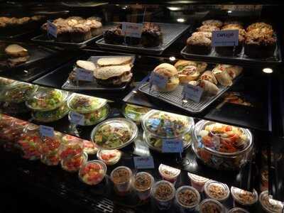 Pink Flamingo Cafe And Deli