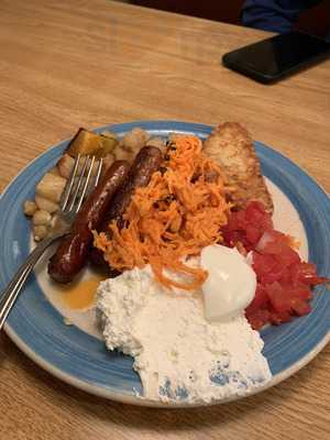 Hometown Buffet