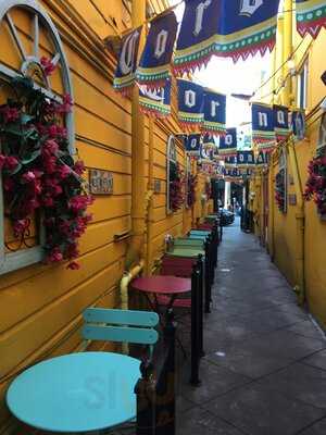 Bonita Taqueria & Rotisserie