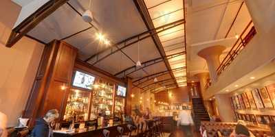 Frankie & Johnnie's Steakhouse