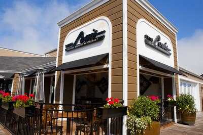 Swiss Louis Italian Restaurant