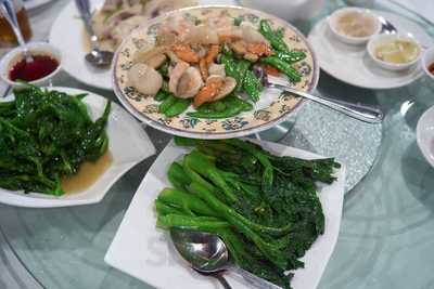 Emerald Chinese Cuisine