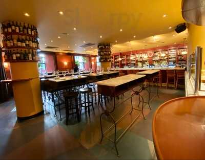 Otto Enoteca E Pizzera