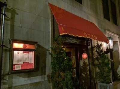 Otto Enoteca E Pizzera