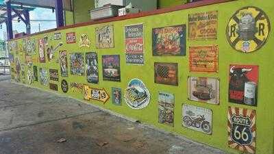 Rico's Hotdogs And Burgers