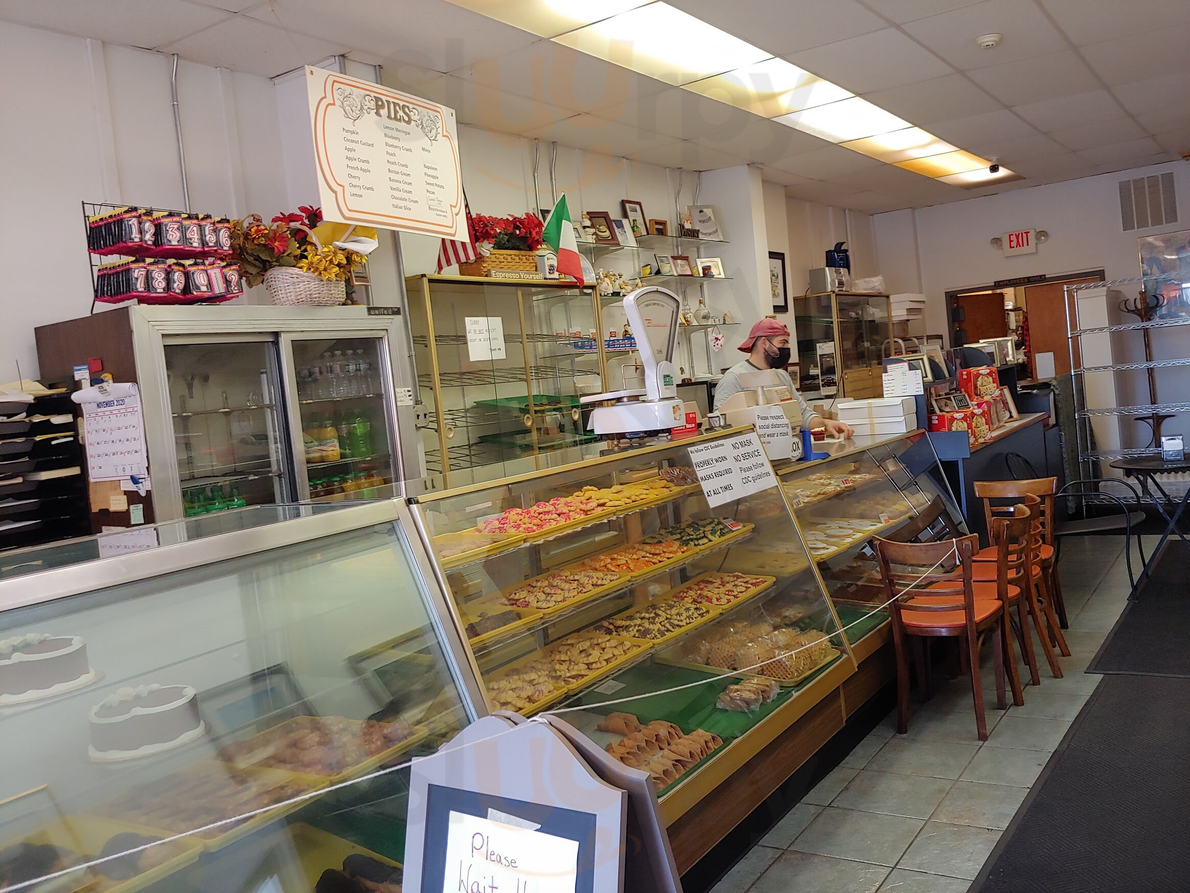 Cafe Roma Pastry