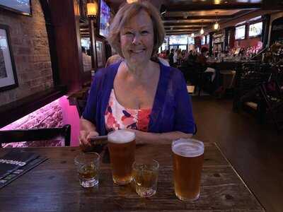 John Sullivan's Bar & Grill