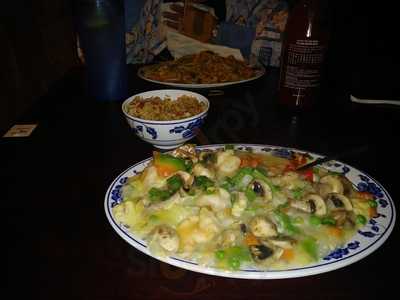 Golden China Cuisine