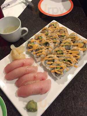 Oishii Mika Sushi