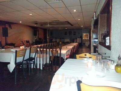 Barba Yianni Grecian Taverna