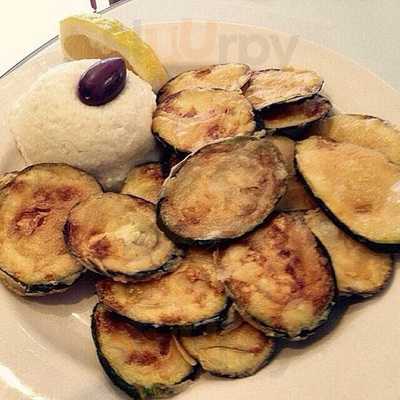 Barba Yianni Grecian Taverna