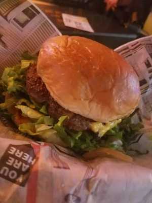 Born And Raised Craft Pub