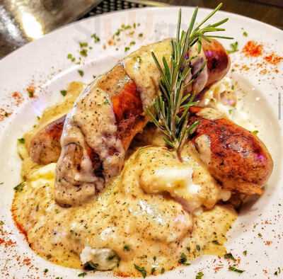 Blarney Stone Pub & Restaurant