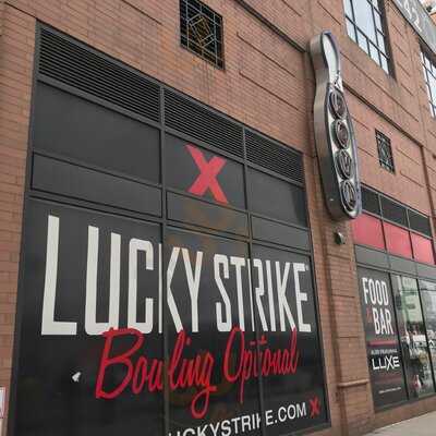 Lucky Strike Manhattan