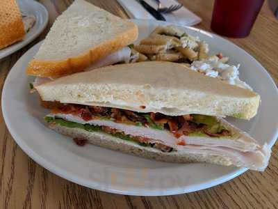 Fanny's Bistro & Deli
