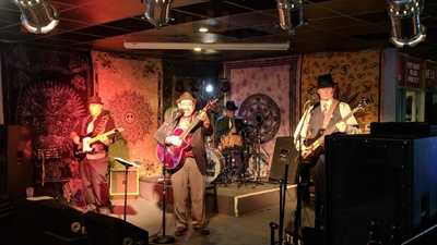 Legends Sports Bar And Grill