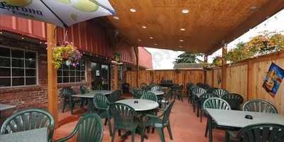 Tik Tok Restaurant & Bar