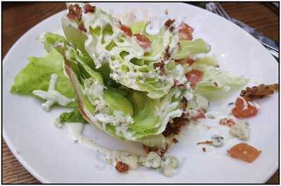 Uno Pizzeria & Grill