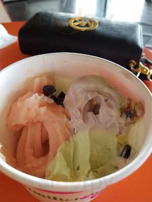 Yumilicious Frozen Yogurt
