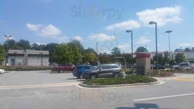 Toco Hills Promenade