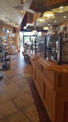 The Coffee Bean & Tea Leaf