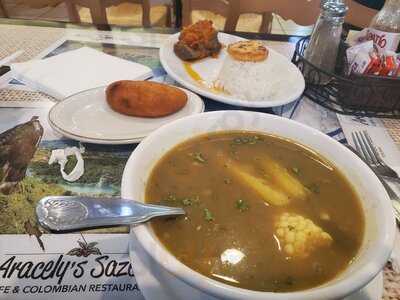 Aracely's Sazon Colombiano