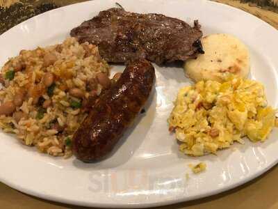 Aracely's Sazon Colombiano