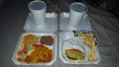 Saritas Restaurant & Bar