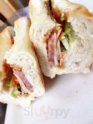 Banh Mi Cali