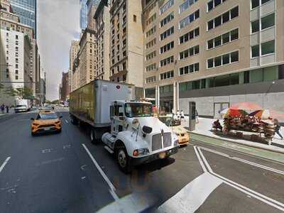 Famous Original Ray's Pizza