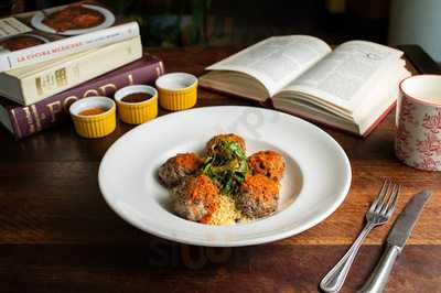 Radio Africa Kitchen